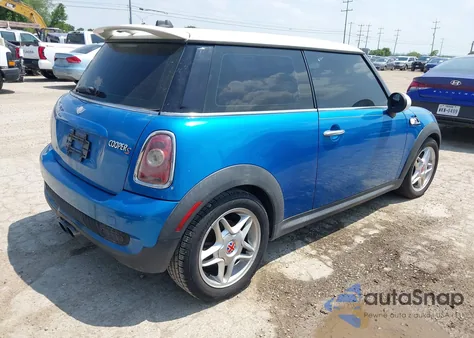 2008 Mini Cooper S z USA, uszkodzony, nr VIN WMWMF73528TT91045